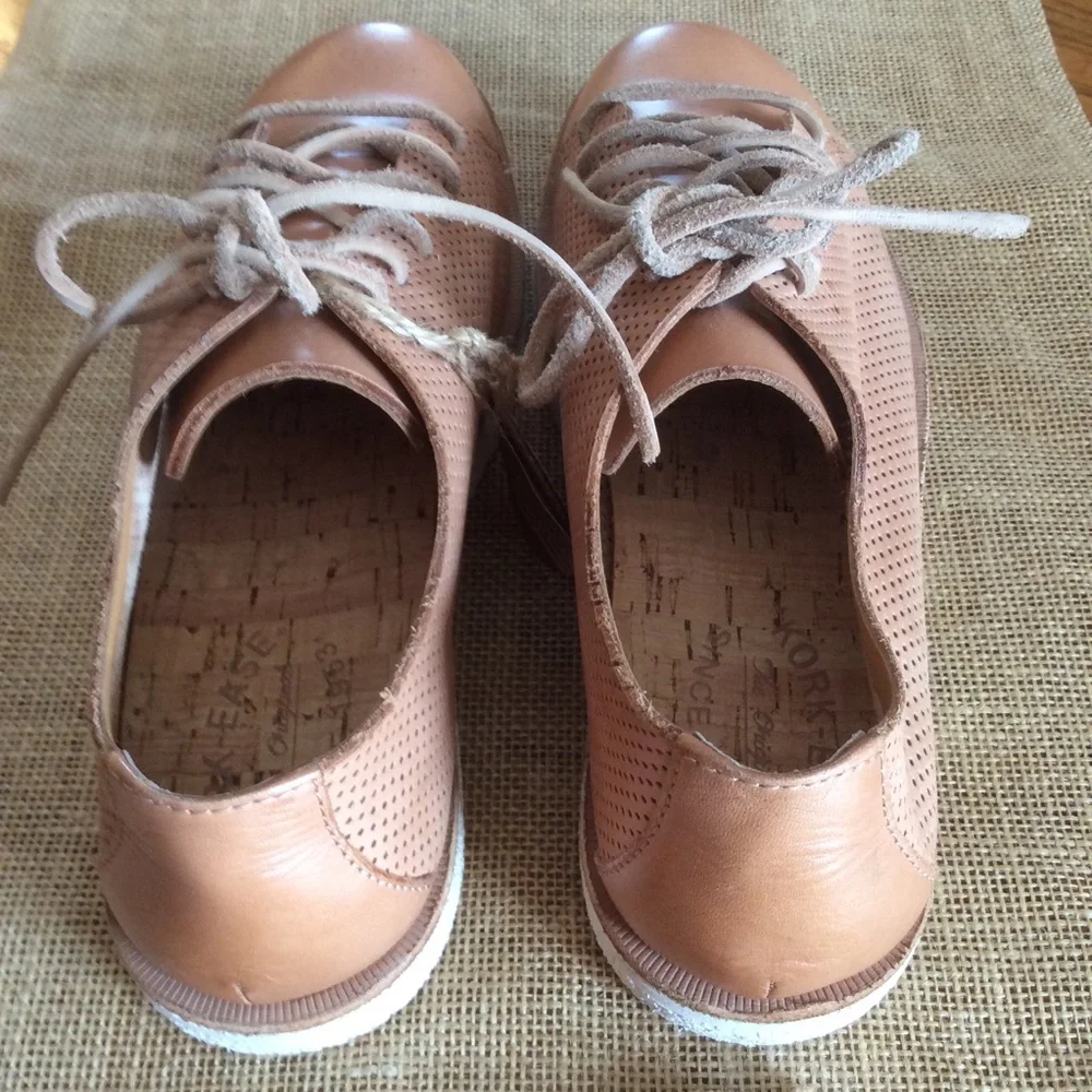 Kork-Ease nwt kork